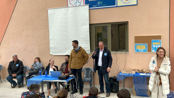 Ο ΟΣΑ ΕΝΗΜΕΡΩΝΕΙ ΓΙΑ ΤΗΝ ΣΤΟΜΑΤΙΚΗ ΥΓΕΙΑ ΤΟΥΣ ΜΙΚΡΟΥΣ ΜΑΘΗΤΕΣ Ο ΟΣΑ ΕΝΗΜΕΡΩΝΕΙ ΓΙΑ ΤΗΝ ΣΤΟΜΑΤΙΚΗ ΥΓΕΙΑ ΤΟΥΣ ΜΙΚΡΟΥΣ ΜΑΘΗΤΕΣ